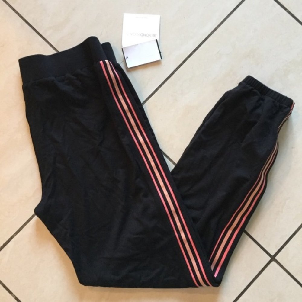 Beyond Yoga In Bloom Sweatpant Black Sz S Stripe